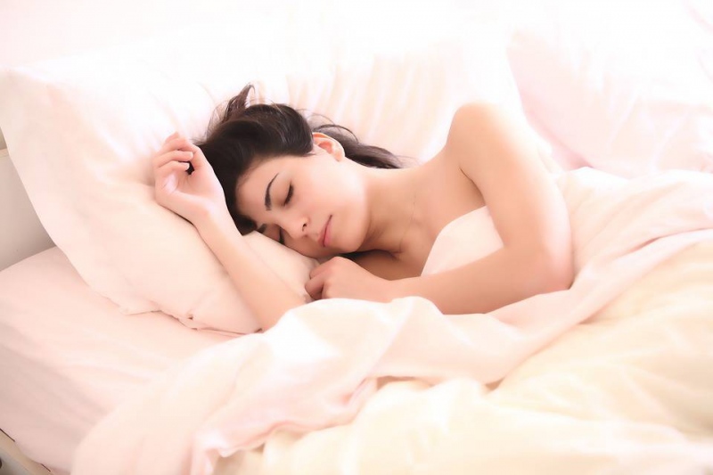 睡觉枕头高才能睡着怎么回事选择枕头注意事项